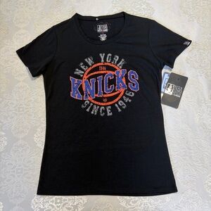 NBA New York Knicks Rhinestone Short Sleeve Tee Black Size Large NWT